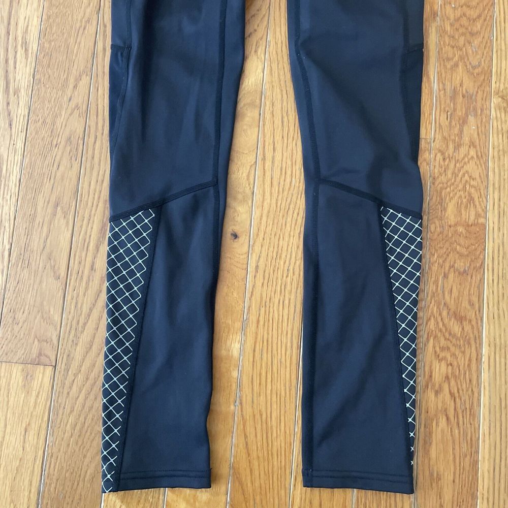 Athleta Miles Compression Stretch‎ Legging Pants Size XS Reflective black White - Picture 3 of 10